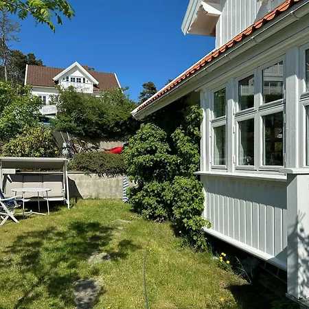 Sea View In Bolingshavn