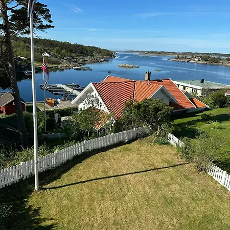 Sea View In Bolingshavn Skjærhollen