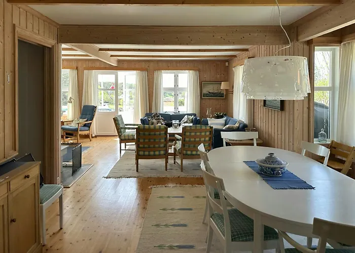 Sea View In Bolingshavn *