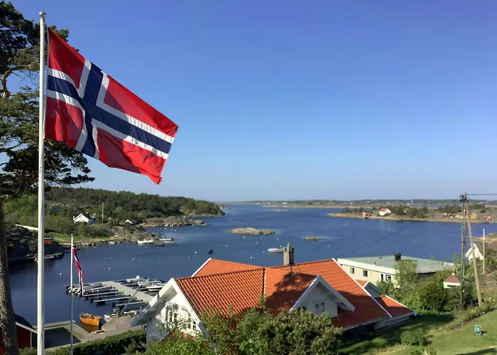 Sea View In Bolingshavn